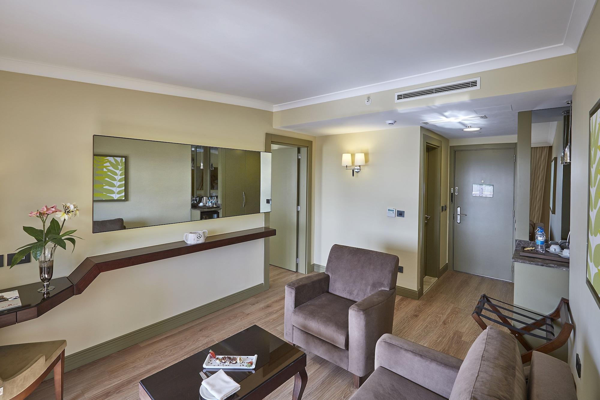 Ramada Resort Kazdaglari Thermal & Spa Gure Εξωτερικό φωτογραφία